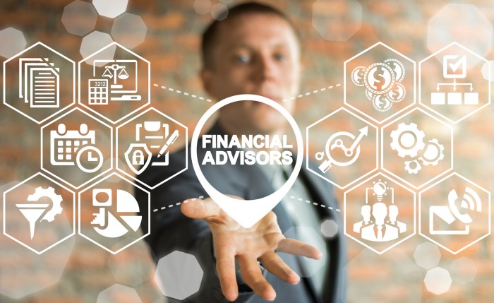 The 5 Unforgettable Financial Advisors Who Will Transform Your Finances ...